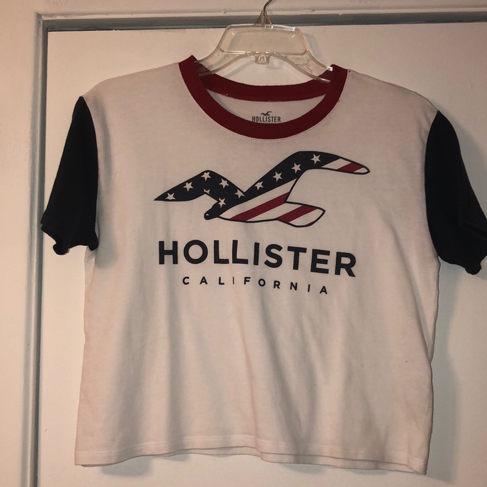 Hollister Americana cropped tee